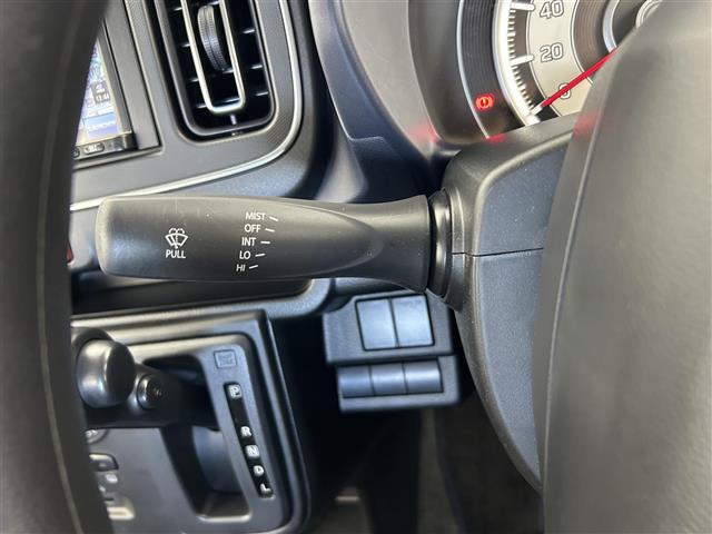 【運転席操作部】快適なドライブを楽しむための機能が装備されています！運転席から触れるので、使いやすいです！除菌プランいれていただくと、さらに清潔で安心していただけます！