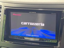 【ナビゲーション】目的地までしっかり案内してくれる使いやすいナビ。Bluetooth接続すればお持ちのスマホやMP3プレイヤーの音楽を再生可能！毎日の運転がさらに楽しくなります！！