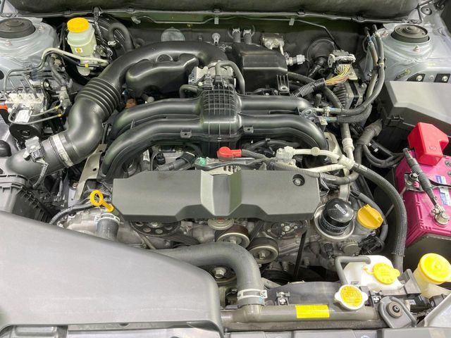 親切・丁寧な専門メカニックスタッフが応対！・車検・点検整備・事故等の修理などアフターサービスも安心。お車のカスタマイズもネクステージのサービススタッフまでご相談ください！