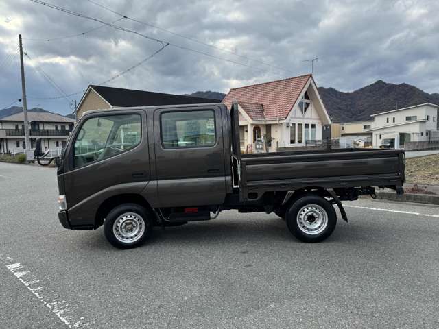 他にも低走行の元消防車ダブルキャブ車の在庫車多数ございます。お車のお色が指定できるオーダー販売もできますので、一度お気軽にスタッフにお尋ね下さい。（掲載価格とほぼ金額は変わりません。）