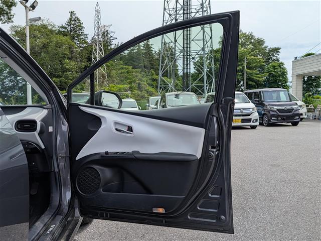 ☆あると便利なパワーウインドウ運転席側オートウィンドウ！！ボタンひとつで楽々開閉できます！☆