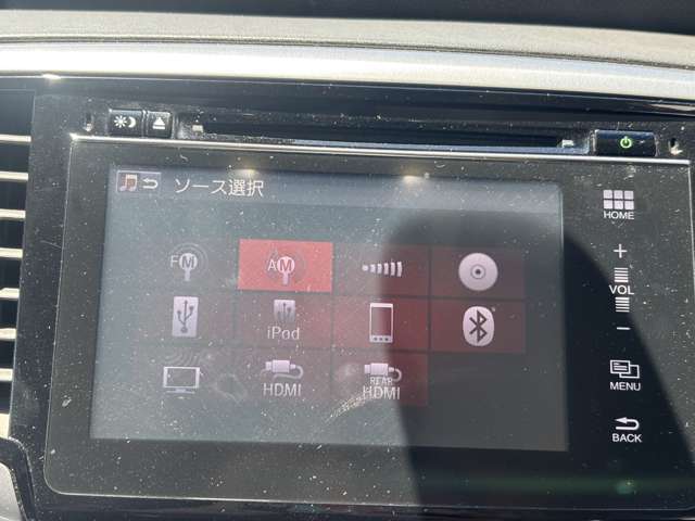 展示車両に関しましても、全ての取り扱いの車に対して厳しくチェックしております。