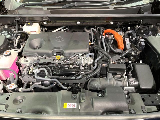親切・丁寧な専門メカニックスタッフが応対！・車検・点検整備・事故等の修理などアフターサービスも安心。お車のカスタマイズもネクステージのサービススタッフまでご相談ください！