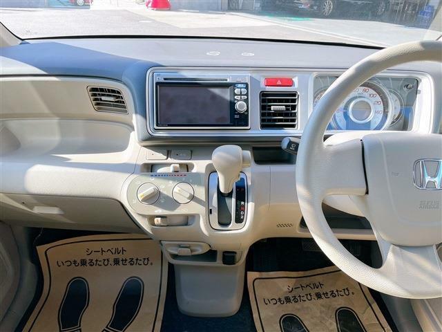 全車きれいな室内です。（室内がきれいと言う事は前オーナーが大切に乗っていた証です。）！！