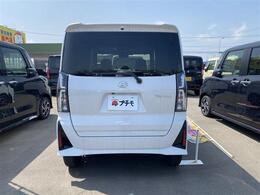 これからお車を購入し長くカーライフを楽しんで頂きたいと思い、当社スタッフは、そんな様々なお客様と安心して、楽しめるカーライフを一緒に考えてご提案させて頂いております。