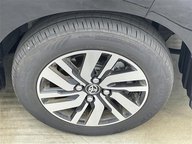 【タイヤ・ホイール】『タイヤ/ホイール周辺』の画像になります。写真の内容に関してご不明点、ご質問等がございましたらお気軽にガリバー店舗までお問い合わせください。