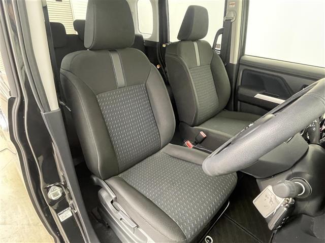 【運転席】『運転席周辺』の画像になります。写真の内容に関してご不明点、ご質問等がございましたらお気軽にガリバー店舗までお問い合わせください。