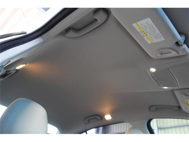 天井のシミなどもありません！綺麗なお車を低価格でお乗り頂けます！ご不明点やご来店のお際は是非お電話でご連絡下さい！無料電話番号は029-828-5331です！！
