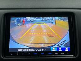 【バックカメラ】駐車時に後方がリアルタイム映像で確認できます。大型商業施設や立体駐車場での駐車時や、夜間のバック時に大活躍！運転スキルに関わらず、今や必須となった装備のひとつです！