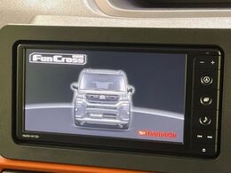 【純正ナビ】人気の純正ナビを装備。オーディオ機能も充実しており、Bluetooth接続すればお持ちのスマホやMP3プレイヤーの音楽を再生可能！毎日の運転がさらに楽しくなります！！