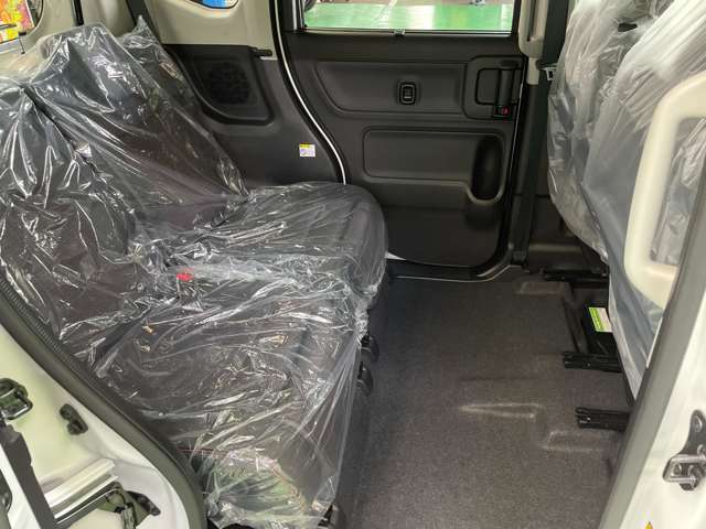 ■下取り高額査定■　展示車が足りておりません。仕入れ強化中。大切に乗られていたお車をしっかりと高額査定させていただきます。オプションもしっかりと査定させていただきます。