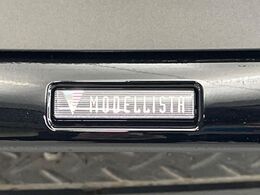 【モデリスタエアロ】人気のモデリスタエアロを装着！クルマの外観がよりスタイリッシュになり、街中で存在感あふれる1台に♪将来買い替える時にもリセールに影響しやすく、価値ある人気の装備です！