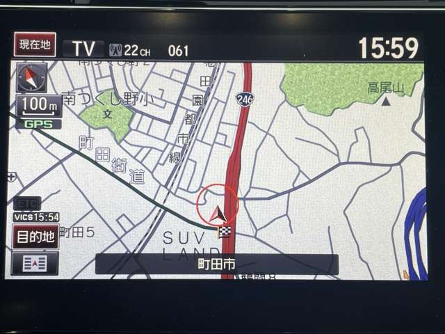 地デジチューナー内臓型、多機能タッチパネルナビゲーションを装備しています。