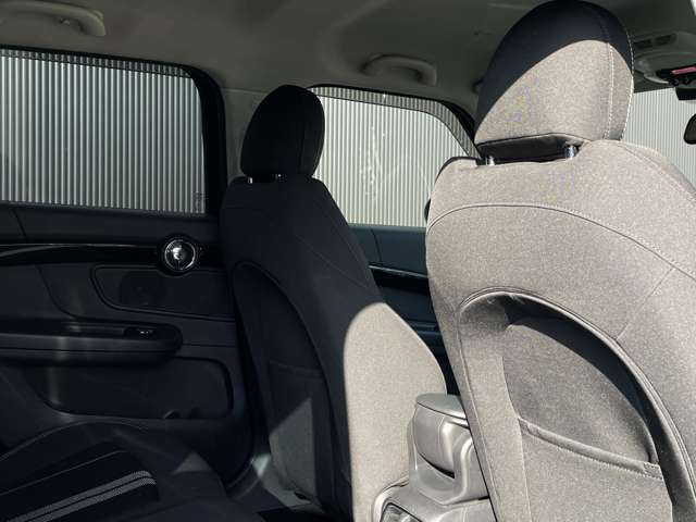 リベラーラでは、通常のオートローン（最長120回払い）の他にも「残価設定プラン」など、様々なお支払プランをご用意しております。※審査の結果、ご期待に添えない場合もございます。