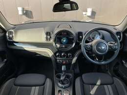 BMW、メルセデス、アウディといったドイツのプレミアムブランドをはじめとした、各種輸入車ブランドを同時に比較することができます。