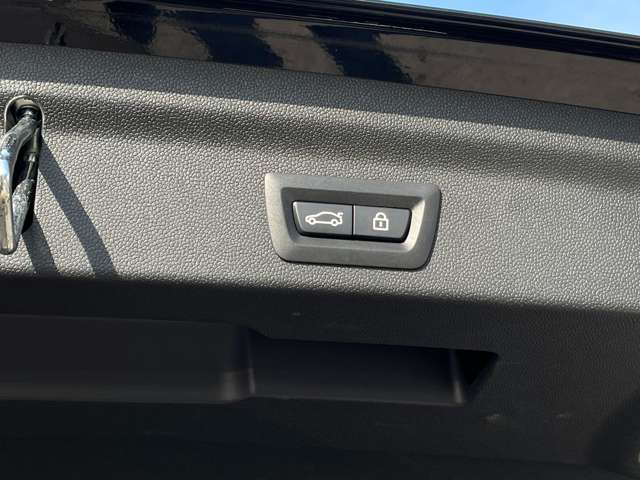 メンテナンスパックはご購入時だけのお得な点検・整備パック(有償)。点検コースと車検コースがございます。詳しくは店舗コーディネーターまでお問い合わせ下さい。