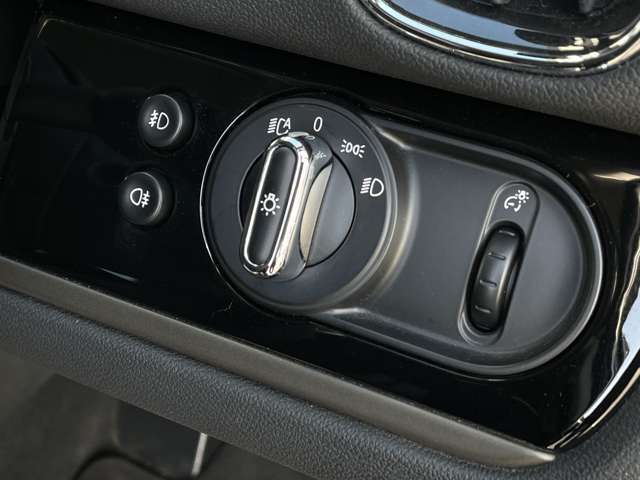 安心の性能保証！最長10年間（有償）※走行距離無制限※長期保証を付帯できる車両には条件があります。保証の付帯、期間、範囲、内容、適用には一定の条件がございます。