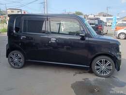 目立った傷や凹みは見当たりません♪