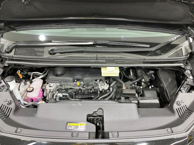 親切・丁寧な専門メカニックスタッフが応対！・車検・点検整備・事故等の修理などアフターサービスも安心。お車のカスタマイズもネクステージのサービススタッフまでご相談ください！