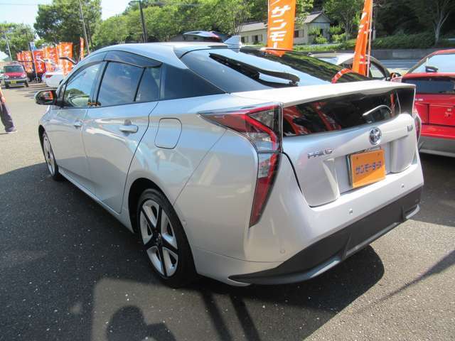 万が一の緊急トラブルに備えて積載車、代車もご準備しております。