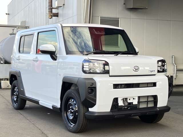 スズキ・ダイハツのサブディーラーとして全国販売優秀の実績！オールメーカーの軽未使用車・中古車はもちろんのこと、コンパクトカー・エコカーなどの普通車も豊富に在庫を取り揃えています！