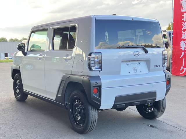 国交省の代わりに車検認定ができる「陸運局指定工場」の資格をもっており、熟練の整備士や国家資格を持った整備士が揃ってます！