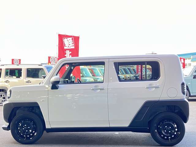 カーナビ・ETC・エンジンスターター・ドライブレコーダーなど、ご希望にお応えできるよう、オプション多数取り揃えております。おクルマのことなら何でもお任せください！