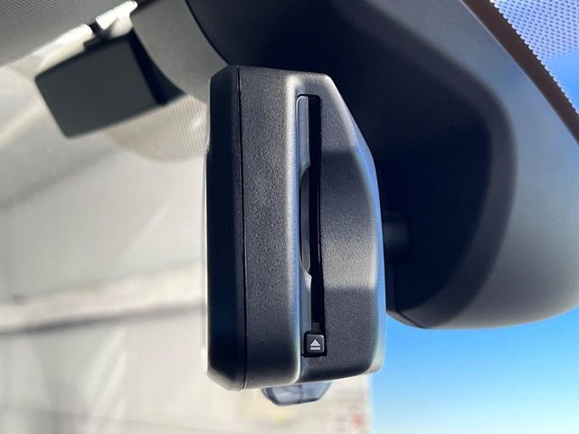 ●ETC車載器内蔵ルームミラー：お引き渡し時には再セットアップを実施後、お渡しいたします。マイレージ登録に関してもお気軽に担当営業までお尋ねください。