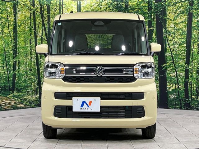 弊社では、全車『修復歴なし』のお車のみ取り扱っております。専任バイヤーによる厳選した仕入れの後、入庫後の車両チェックを行い、ネクステージが認定した高品質な中古車をご提供しております。