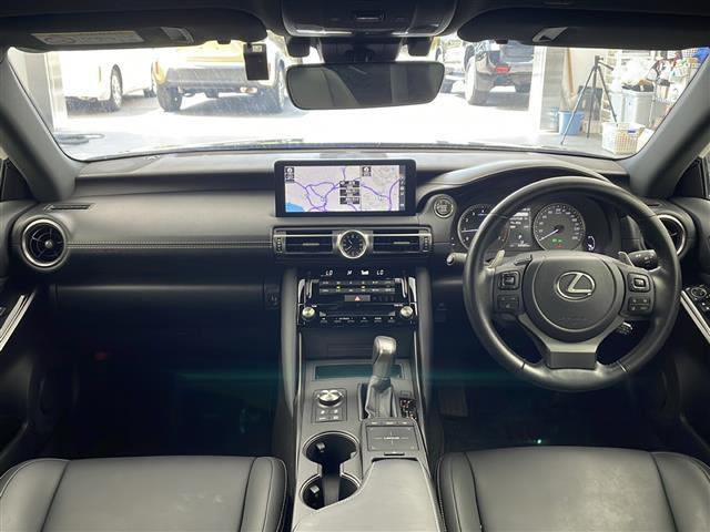 ・レーダークルーズコントロール（全車速追従機能付）・ロードサインアシスト［RSA］・先行車発進告知機能［TMN］・ドライバー異常時対応システム・ブラインドスポットモニター［BSM］