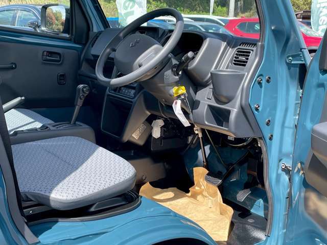 ☆車内はクリーニング済みで状態も良好です☆