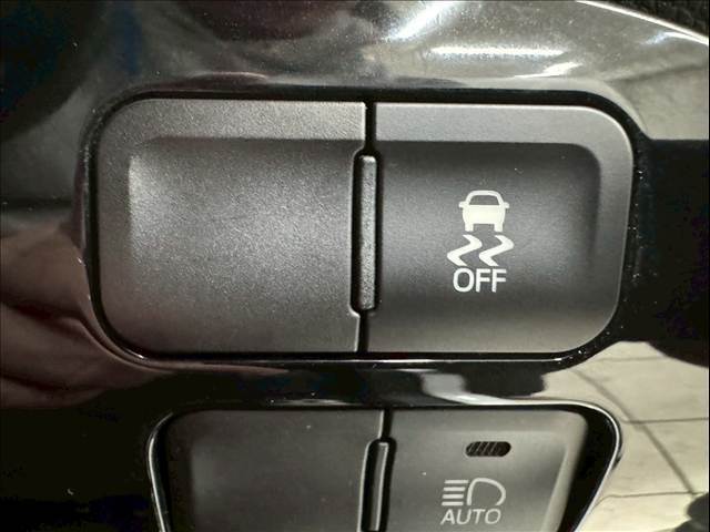 横滑り防止装置搭載！！