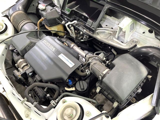 親切・丁寧な専門メカニックスタッフが応対！・車検・点検整備・事故等の修理などアフターサービスも安心。お車のカスタマイズもネクステージのサービススタッフまでご相談ください！