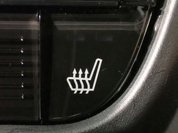 ◆車に車両状態評価書を明示し、修復歴の有無、車両点数、傷、凹み、板金塗装、タイヤの溝、外装パーツ（パネル）交換の有無などを表記し、透明性のある中古車販売を促進しています◆