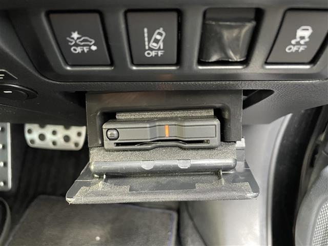 こちらETCの写真になります。動作確認は問題ございません。ご安心ください。また、価格には自信がありますので、是非ご来店をおすすめいたします。ご予約はフリーダイヤル【0078-6002-159259】まで！