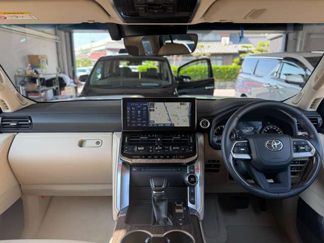 トヨタ　ランクル300　ZX　JBL　リアエンター　マルチテレインモニター　クールボックス　電動デフロック　空気圧センサー　モデリスタエアロ　サンルーフ　ルーフレール　寒冷地仕様　パノラミックビューモニター
