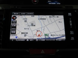 【ナビゲーション】　ナビを装備しております！インパネ内にスッキリとビルトイン装着されておりますので、運転時に視界の妨げになる事もありません。