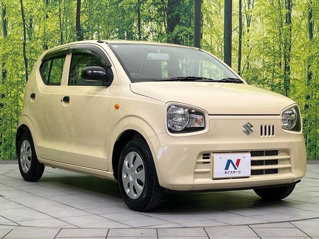 大好評のボディコーティング「弾スプラッシュコート」もご納車までに施工可能。通常のガラスコートと異なる、耐久年数6年の無機質ガラスコーティングが、ボディをキレイな状態に保ってくれます。