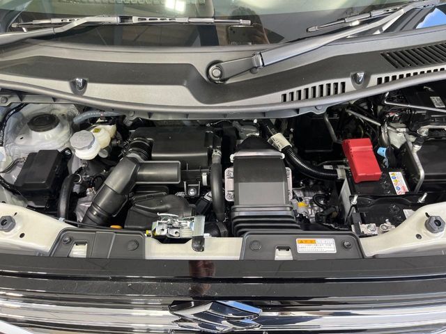 親切・丁寧な専門メカニックスタッフが応対！・車検・点検整備・事故等の修理などアフターサービスも安心。お車のカスタマイズもネクステージのサービススタッフまでご相談ください！