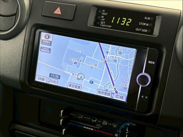 最新のナビゲーションも各メーカーご用意しております。
