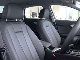 クオリティの高いシートを採用するのは、Audiのクルマづくりの哲学のひとつです。特に座り心地が重要です。体の大きなドイツ人が座っても頑丈な耐久性があります。。しかも肌触りも良く高級家具のようです。