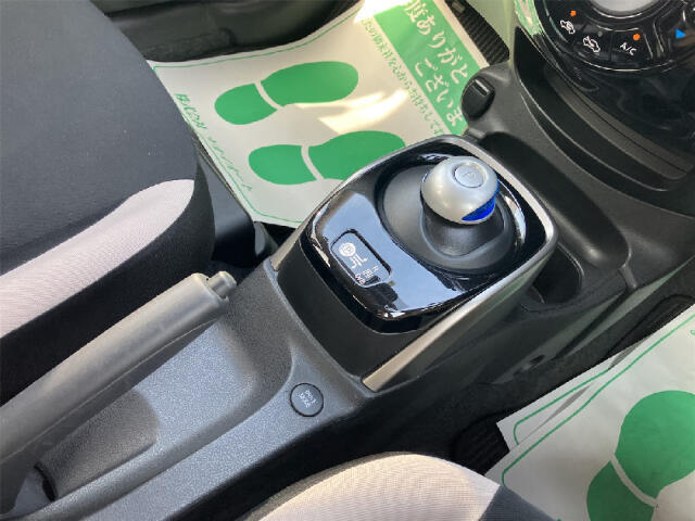 ★ナオイオートInstagram★[　＠naoiauto_car　]で検索！お得なセール情報や人気のお車を動画で紹介しております！