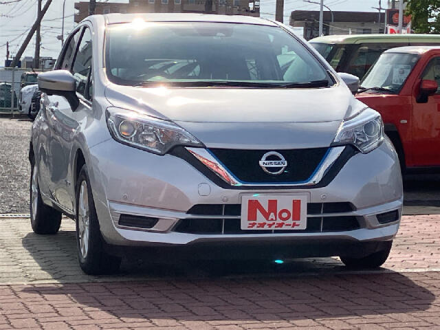 「ナオイオートのこだわり」全車保証付きです。全車事故歴無し・全車8万キロ以内の良質車・全車保証付き。当社の最長保証は2年間（プラチナプラン）です！高速道路でお越しの方は桜川・筑西ICから約15分です！