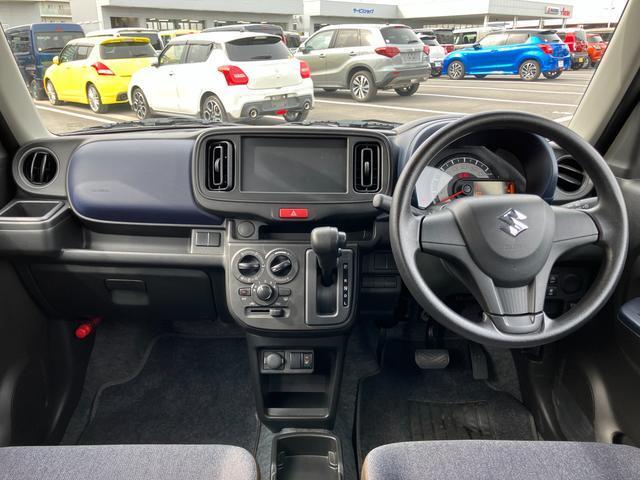 【インテリア】足元広々インパネシフト♪運転席から助手席への移動もラクラク♪運転席・助手席SRSエアバッグとSRSカーテンエアバッグ、フロントSRSサイドエアバッグ、6つのエアバッグを装備で安全装備充実