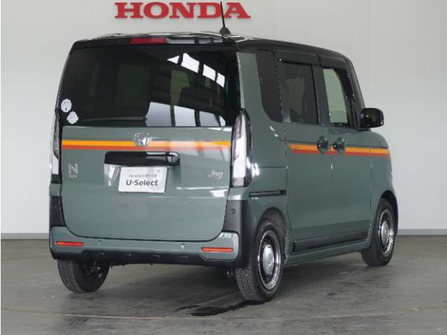 ◆障害物センサー◆車庫入れの時などに近くに障害物がある場合、障害物までの距離を音で知らせてくれます。