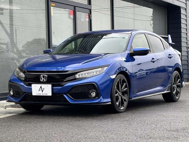 ●今やボディメンテナンスの定番となっている「ボディコーティング」の施工も可能！当店のコーティングは洗浄・鉄粉除去・研磨・ガラス皮膜塗布まで丁寧に実施。撥水性ガラスコーティングをご用意しております。