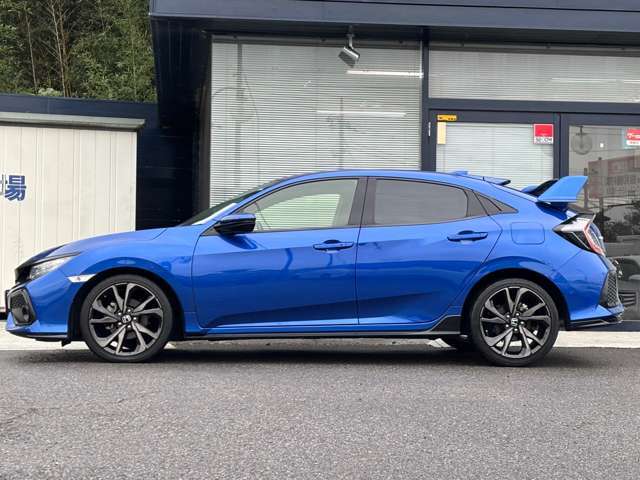 ●当店では最長3年間の長期保証をご用意！万が一の時は全国の提携工場で修理が可能。ご希望に合わせて最短半年から最長3年までご加入いただけます。