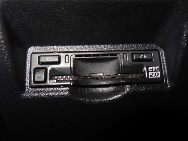 有料道路走行時の必需品 ETC付（ビルトインタイプ）