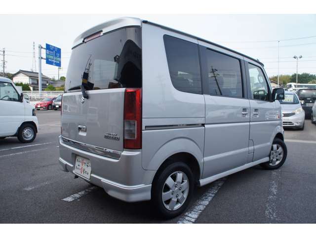 全国納車させて頂きます。遠方のお客様も是非お問い合わせください。格安陸送でご案内させて頂いてます。引き取りに店頭納車可能