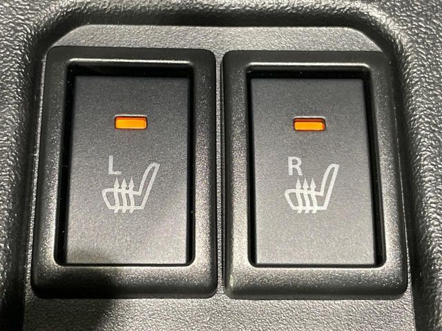 【シートヒーター】寒い日に重宝するシートヒーター！エアコンより早く温まってくれるので寒がりの人も安心ですね♪エアコンの温風は乾燥するから苦手、という方にもをおすすめです。